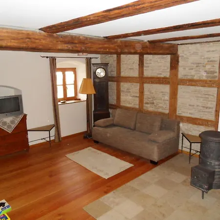 Ferienwohnung * Schernfeld