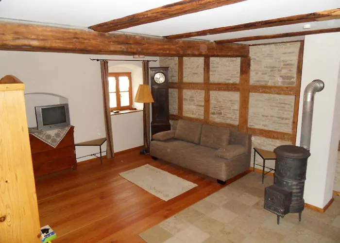 Ferienwohnung * Schernfeld